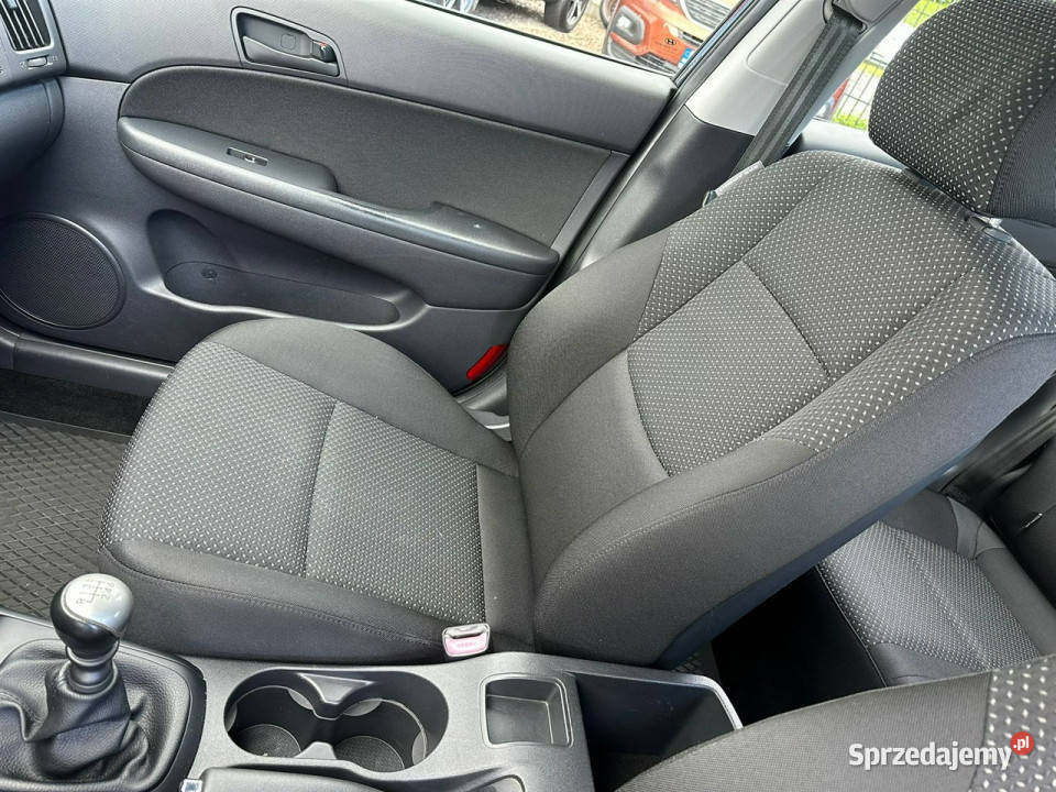 Hyundai i30 Hyundai i30CW 2009 16 diesel 115 Kombi