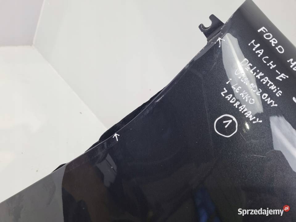 PRZEDNI BŁOTNIK PRAWY Ford Mustang IV MACHE 2021