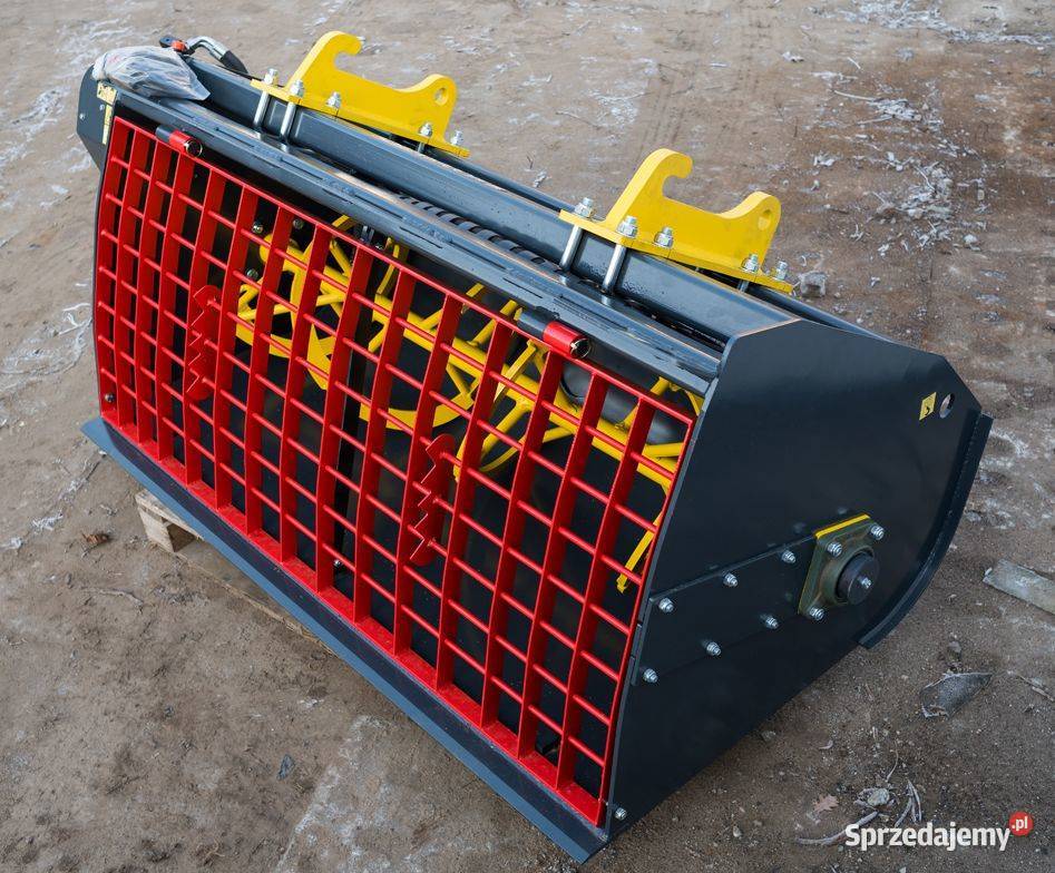 Mieszalnik łyżkowy do betonu i pasz betoniarka