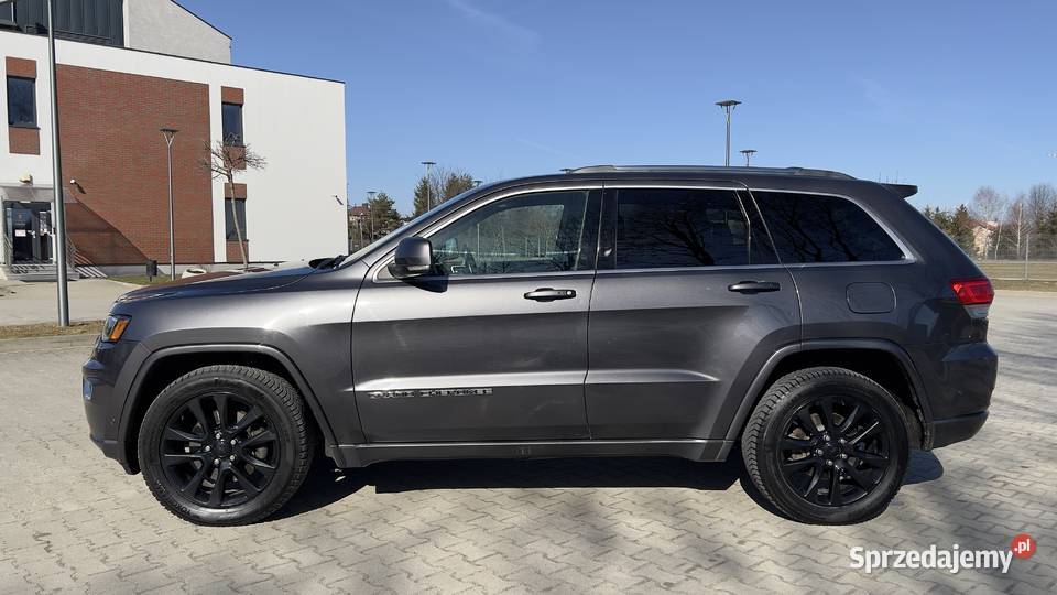 Jeep Grand Cheeroke Sterling Edition 2018 57 V8 SUV Rymanów sprzedam