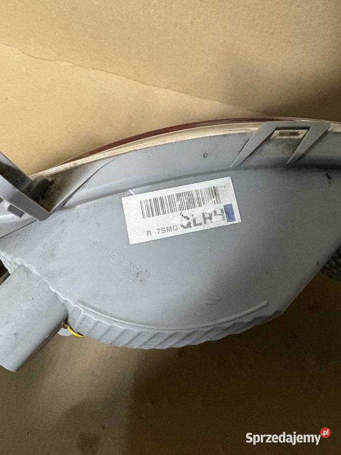 KIA SPORTAGE 4 IV LIFT 18 LAMPA PRAWA LEWA TYŁ sprzedam