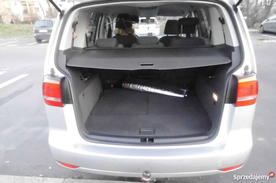 WYKŁADZINA BAGAŻNIKA VW TOURAN z 2011r NOWA Warszawa