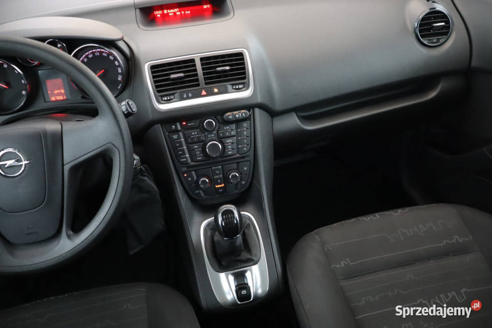 Opel Meriva 16 CDTI srebrny śląskie Zabrze