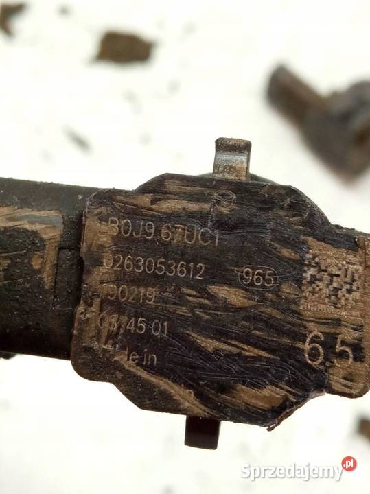 CZUJNIKI PARKOWANIA ZESTAW 2 B0J867UC12M sprzedam