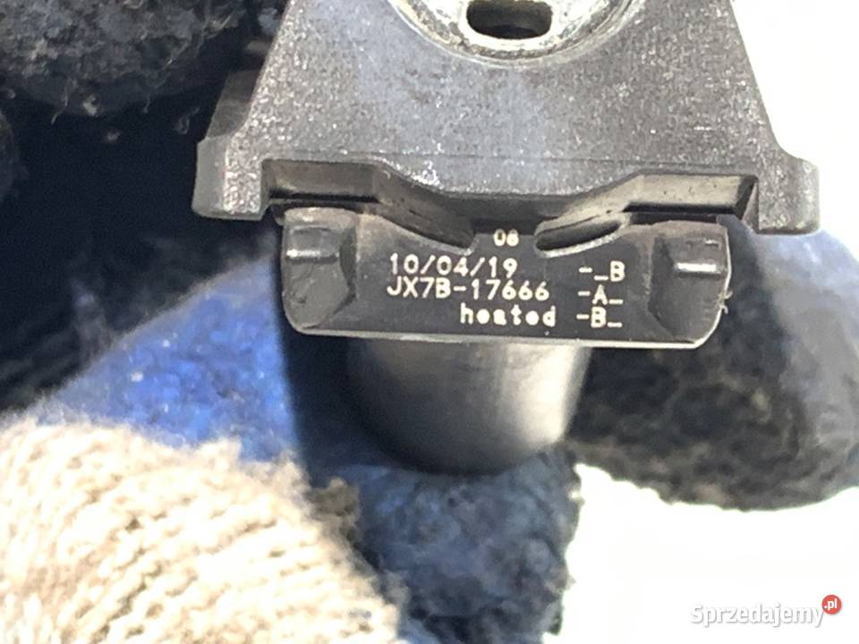 DYSZE SPRYSKIWACZY FORD FOCUS IV JX7B17666