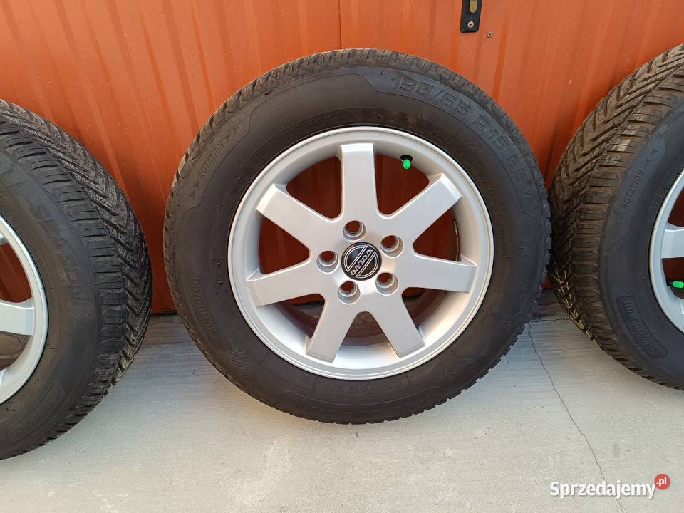 Koła Volvo S40 II 15 5x108 ET46 Borbet opony Piastów