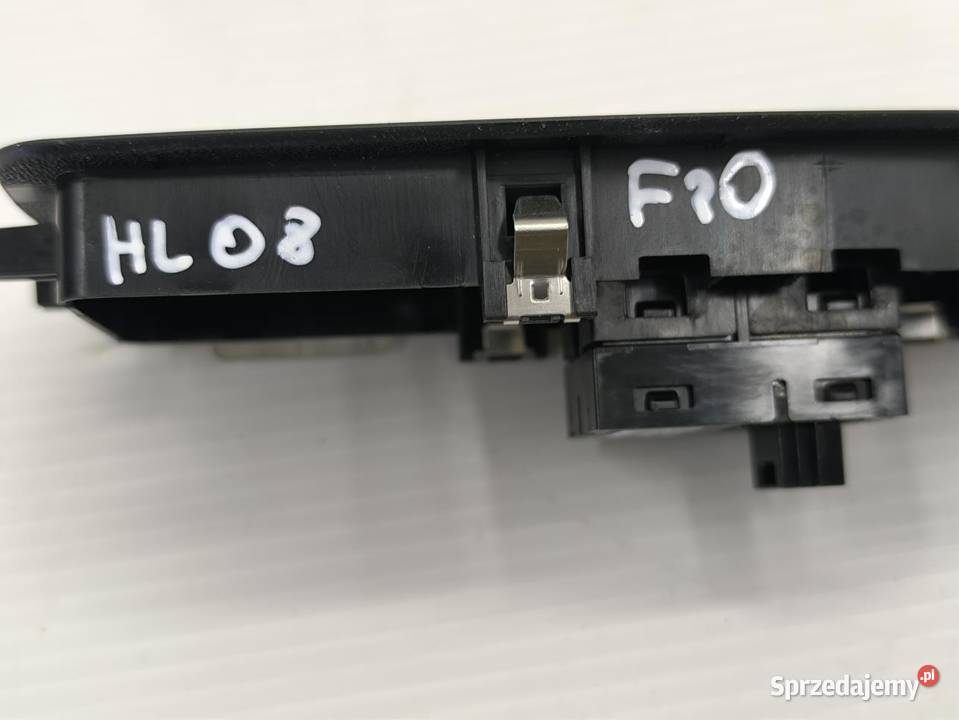 PANEL PRZEŁĄCZNIK SZYBY BMW F20 9208107