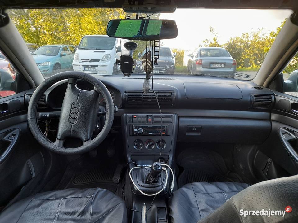 Sprzedam audi a4 b5 19 tdi avant uszkodzony do Gdynia