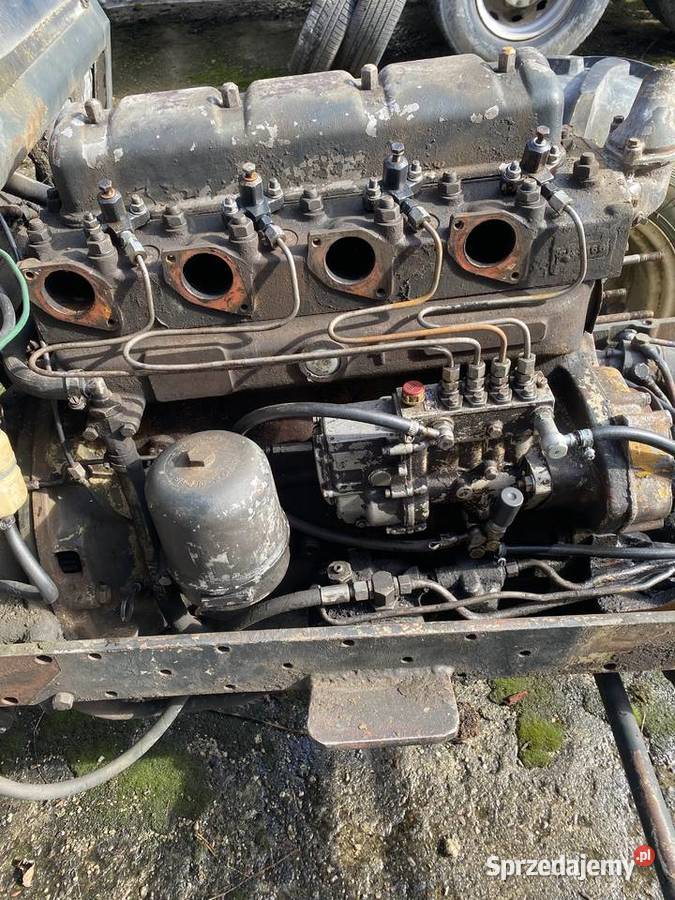 Silnik Zetor 12145 Kamień