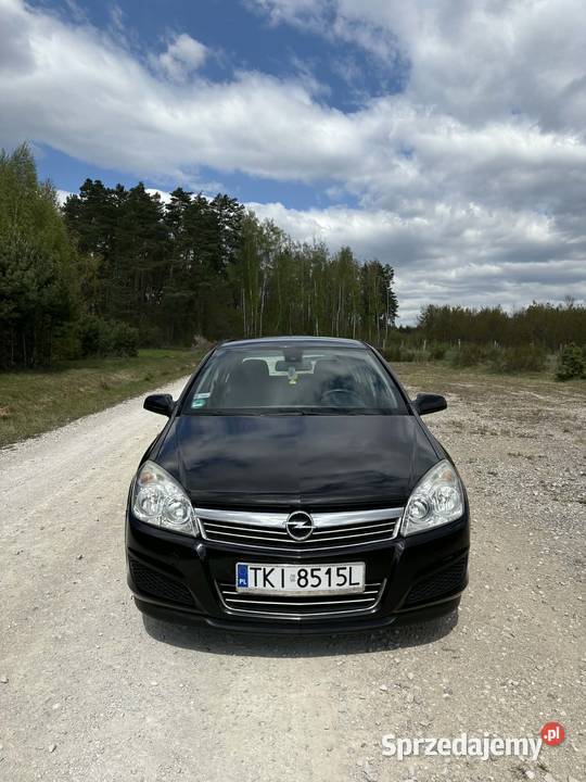 Opel Astra z LPG Samochody osobowe świętokrzyskie Osiny