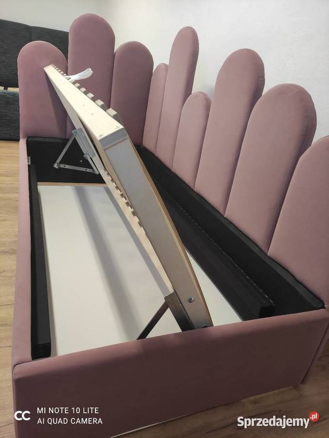 Nowe łóżko tapicerowane 80x180