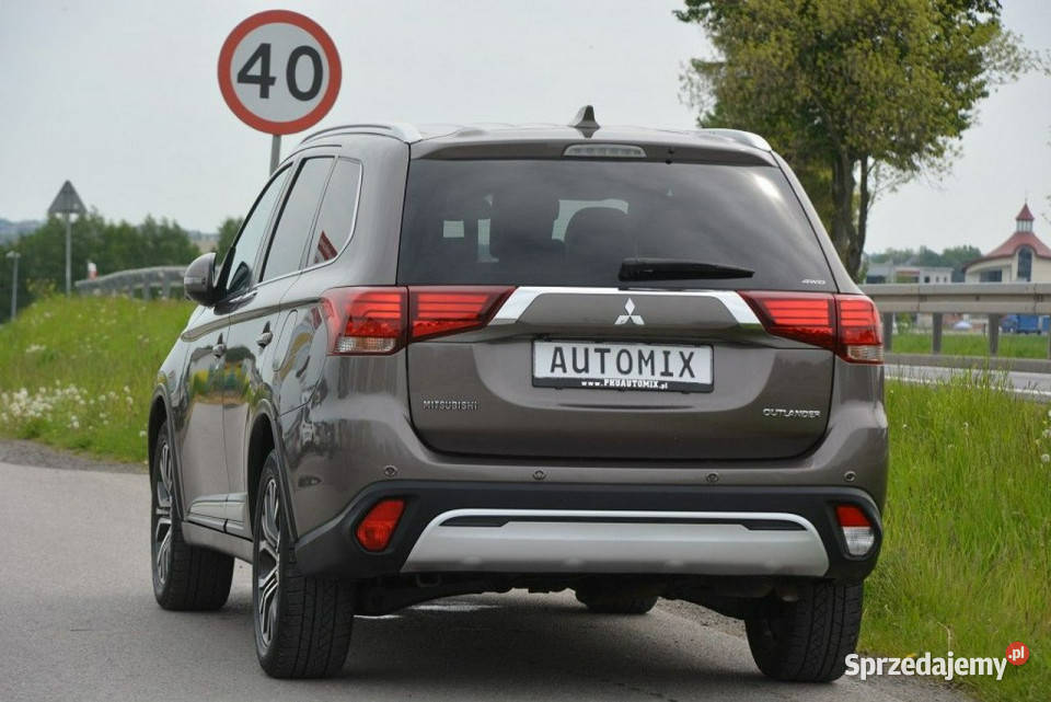 Mitsubishi Outlander 22 DID nawi 7 osobowy czujnik parkowania podkarpackie