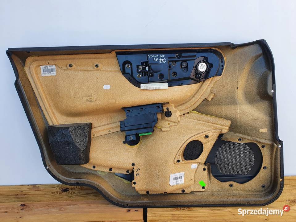 Volvo S60 PRZEDNI BOCZEK DRZWI PRAWY PRZÓD osobowe Rudka sprzedam