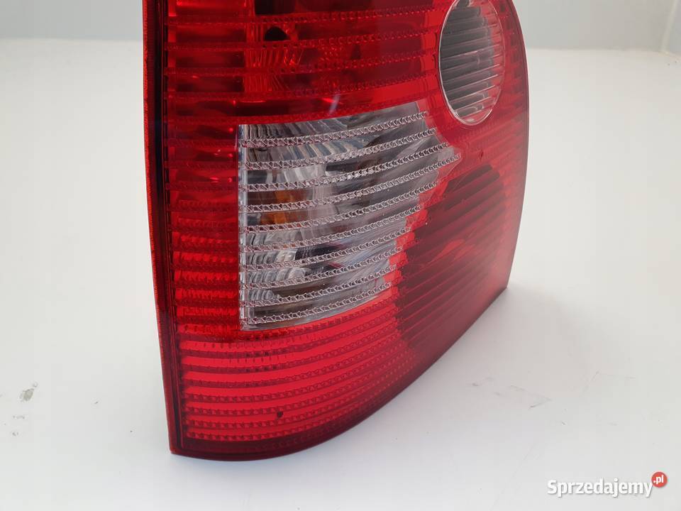 VW Polo IV 0105r TYLNA LAMPA LEWA lewy tył osobowe sprzedam