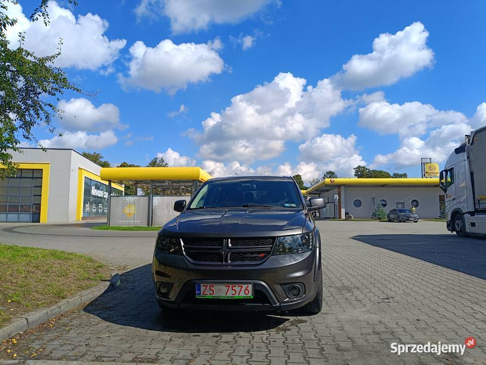 Dodge journey GT AWD 4x4 36 2017 r 155 Sławno