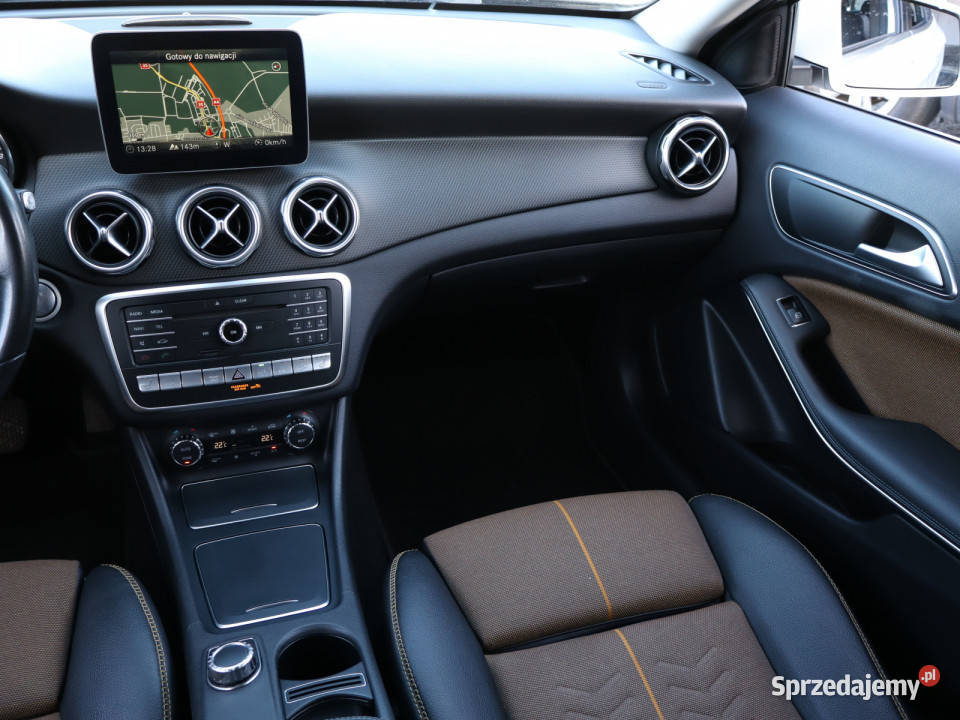 Mercedes GLA GLA 220 4MATIC komputer pokładowy Bielany Wrocławskie
