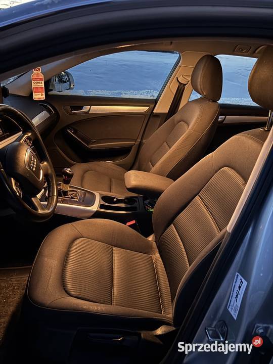 Audi A4 B8 gniazdo SD Człuchów sprzedam
