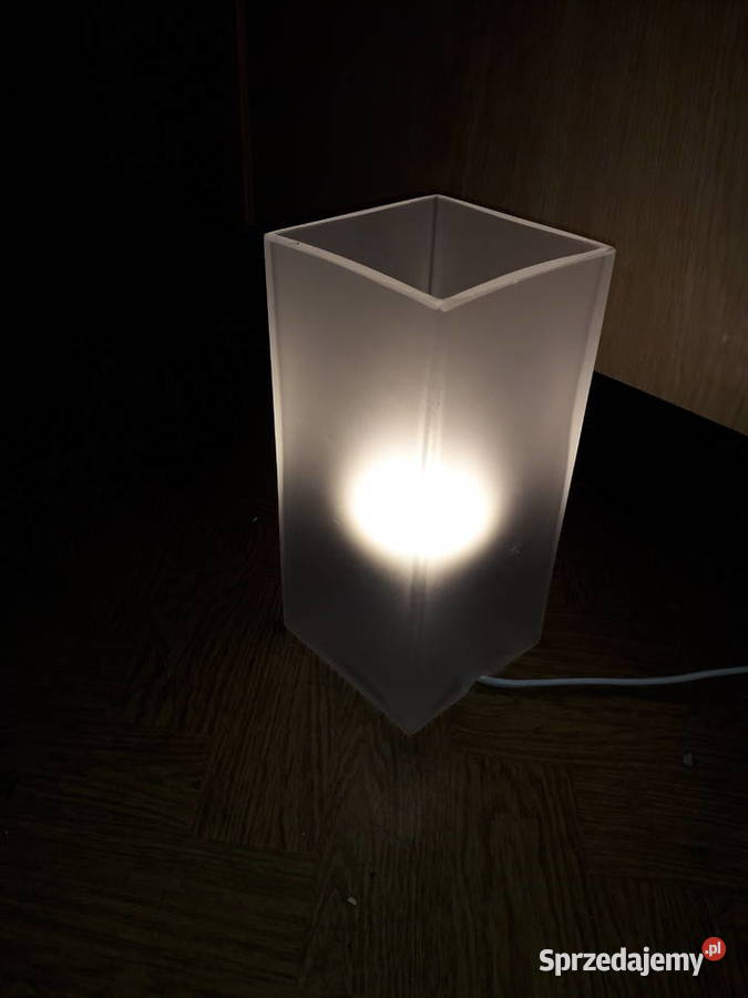 Minimalistyczna elegancka lampa IKEA Grn Lampy stołowe i nocne Warszawa
