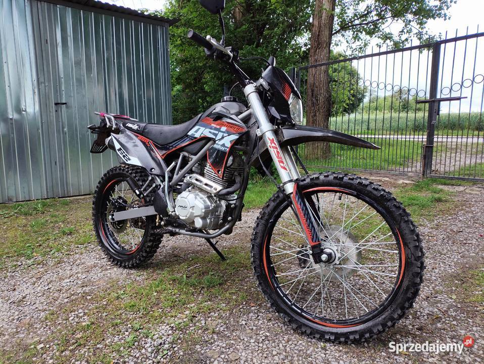 Defender 250 Cross stan cross