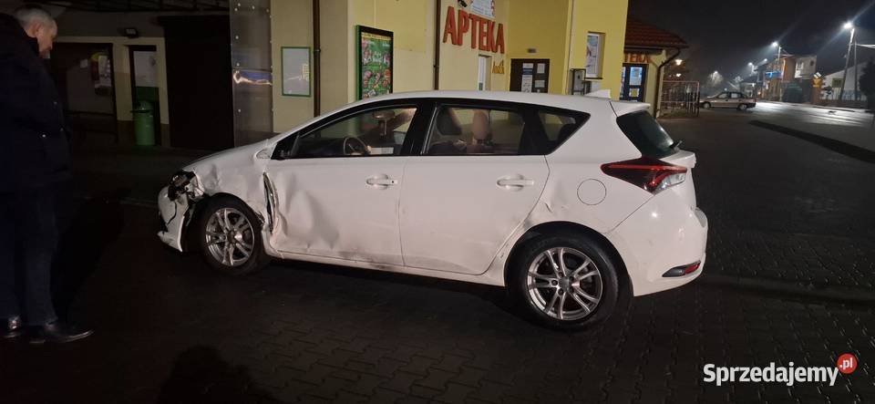 Tanio Toyota Auris II 133 Lift 20172018Nowy Gaz świętokrzyskie Sandomierz sprzedam
