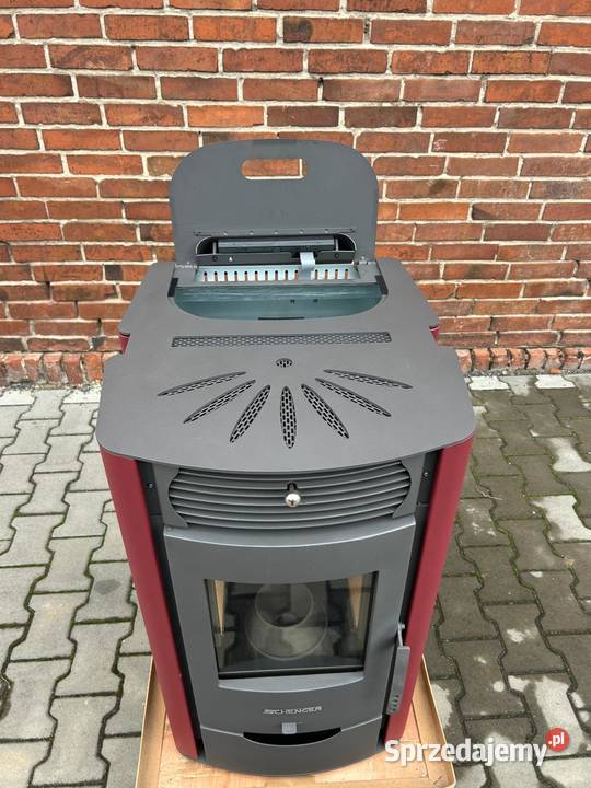 Piec piecyk kominek na pelet pellet 71 KW Bogacica