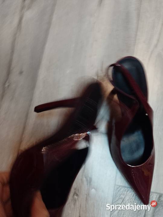 39 Bordowe Burgundowe czółenka wieczorowe z czerwony