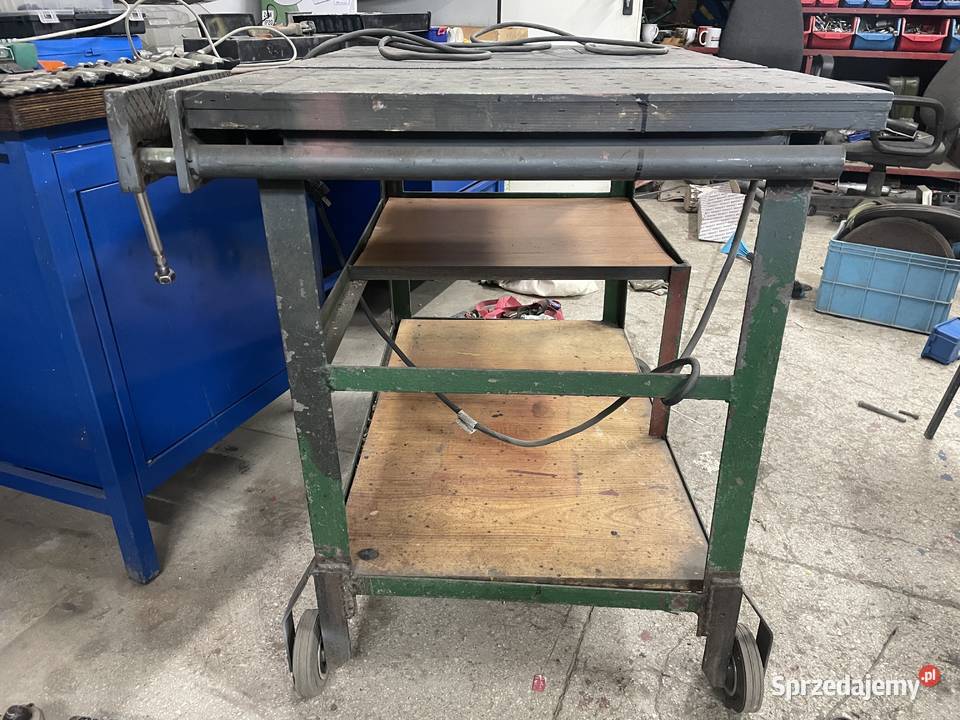 Stół warsztatowy z imadłem i gniazdem do Tychy