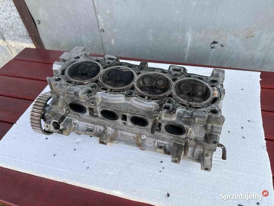 Głowica silnika Ford Fiesta mk7 14 benzyna wałki podkarpackie Jodłowa