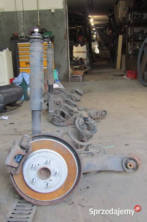 BELKA OŚ ZAWIESZENIA TYLNA TYŁ 18 HYBRID TOYOTA sprzedam