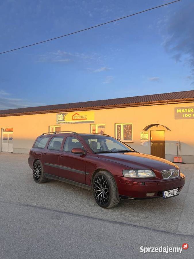 Sprzedam Volvo V70 II remoncie małopolskie Łużna