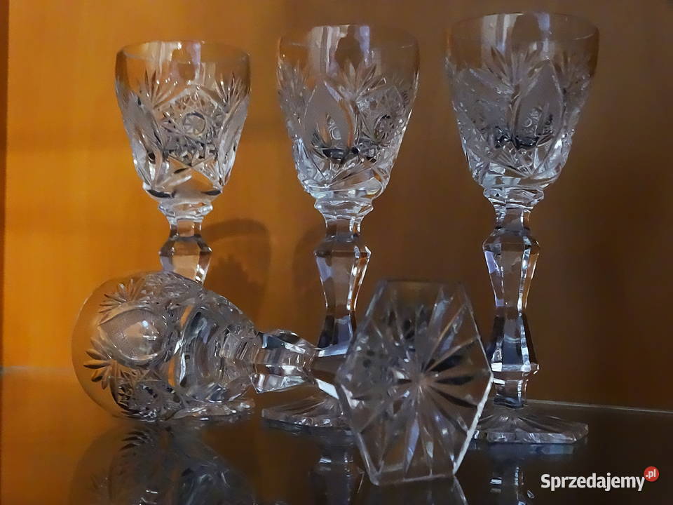 Kryształowe kieliszki do serwowania alkoholi Biłgoraj sprzedam
