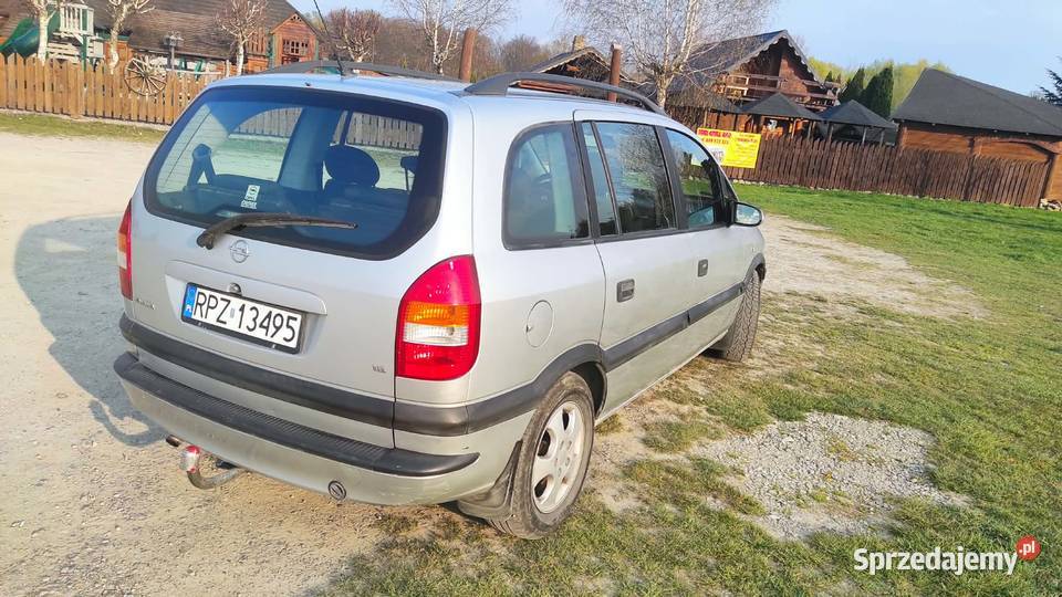 opel zafira Łopuszka Mała