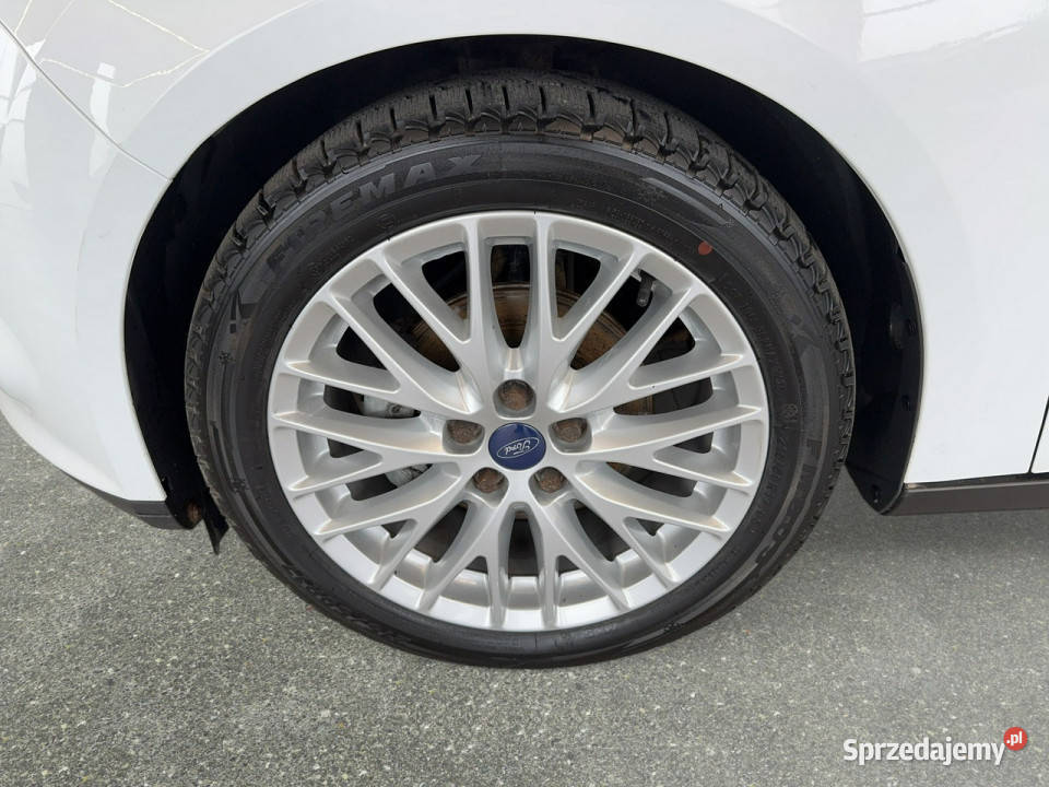 Ford Focus Tourer 10 125 M6 2014 r Niski ESP Myślenice