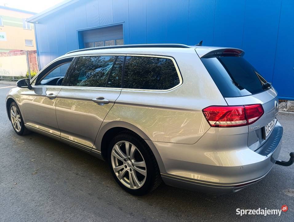 Volkswagen Passat 14tsiEA211 Bezwypadkowy org elektrochrom. lusterka boczne sprzedam