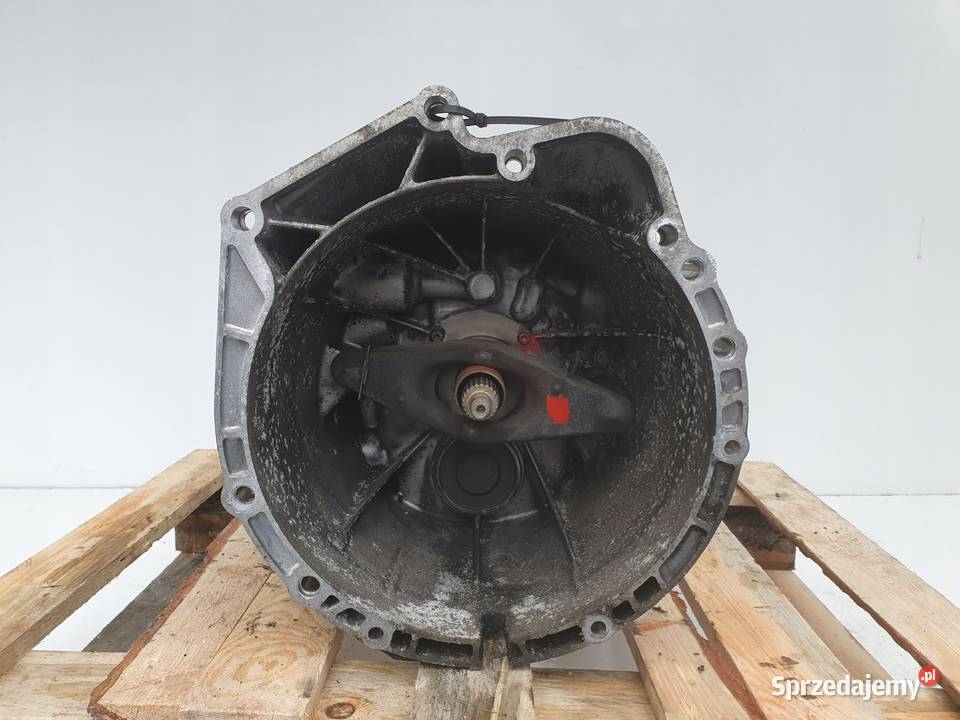 BMW E87 E90 E91 30 330 i MANUALNA SKRZYNIA Części samochodowe Janów