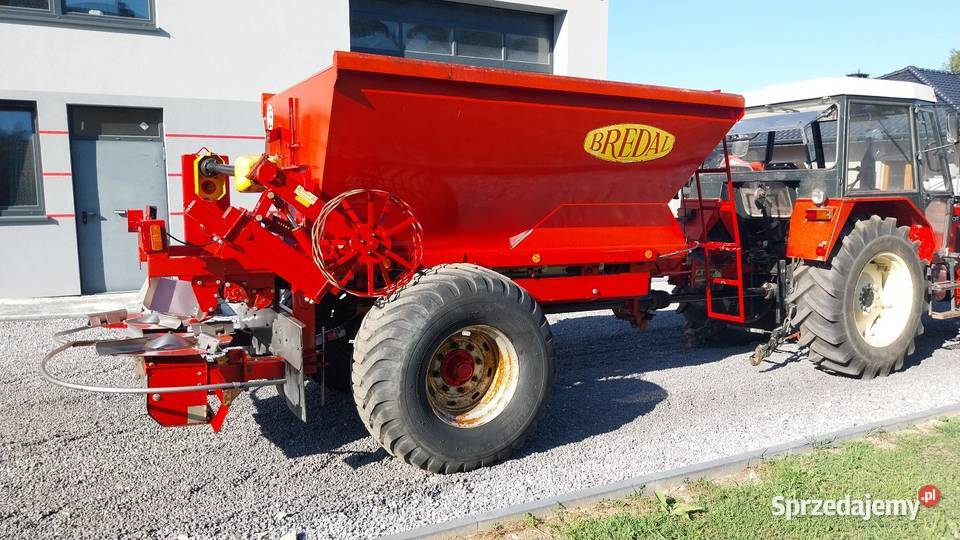 Rozsiewacz nawozu wapna BREDAL 8 ton na kołach Rozsiewacze nawozów Przymiłowice sprzedam