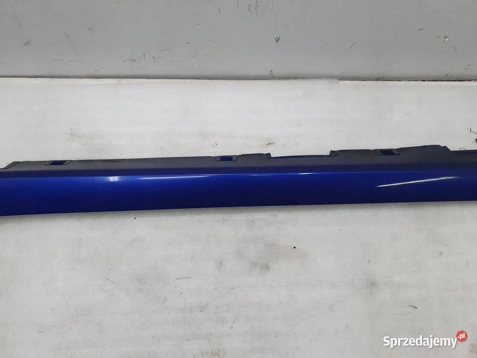 LISTWA PROGOWA LEWA MAZDA 6 HATCHBACK osobowe wielkopolskie sprzedam