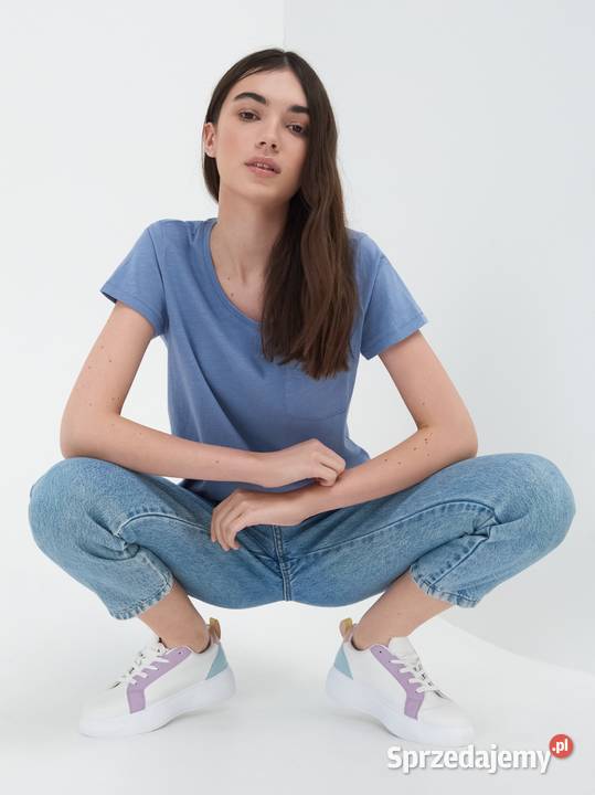 niebieski shirt z kieszonką Sinsay Olkusz