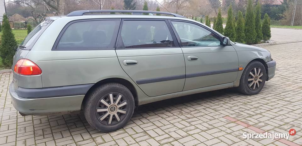 TOYOTA AVENSIS T22 KOMBI 1800BGAZ 130KM Głogów