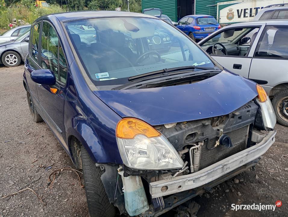 Renault Modus 16 lampa przednia części transport Pozostałe Wałbrzych sprzedam
