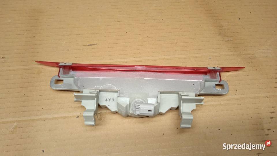 MAZDA 6 GG KOMBI LAMPA 3 STOP ŚWIATŁO osobowe Zbierkowo