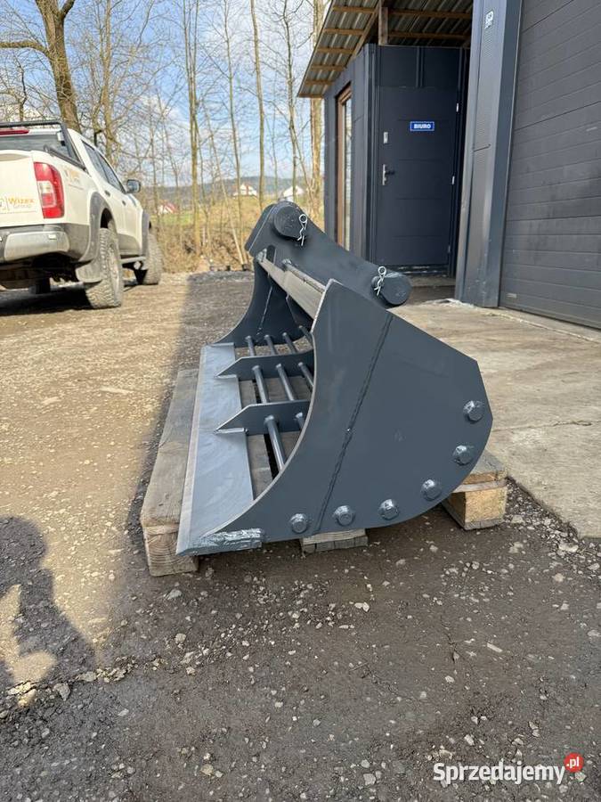 Łyżka skarpowa ażurowa 170 69t Łętowe