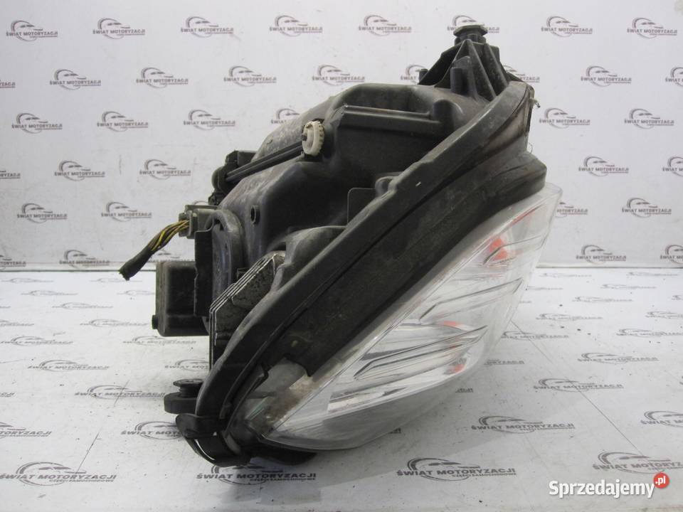 MERCEDES E IV W212 12r lampa lewa przód