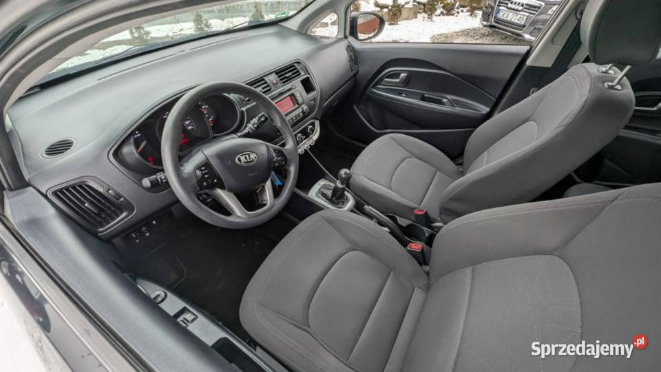 Kia Rio 125 benzyna Pierwsza Rejestracja 2015 manualna Rio Kamienna Góra