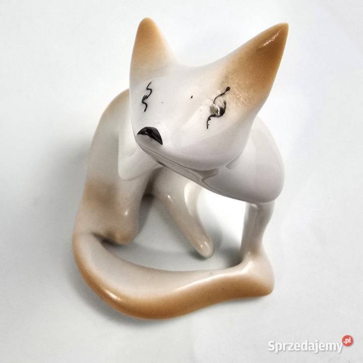 Look Lis Hollohaza Węgry Klra Zumpfe Bronisze