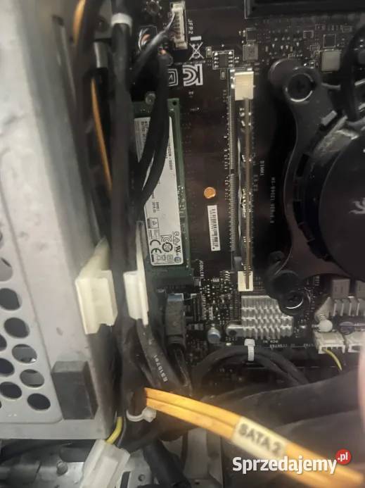 MSI Aegis X i76700K 16GB RAM Chłodzenie Wodne Klasy Core i7 Katowice
