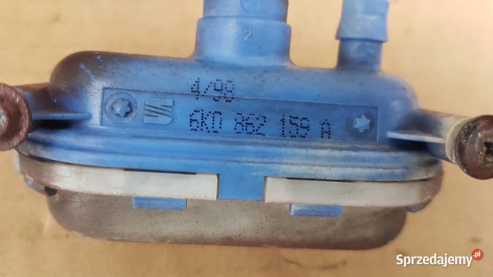 SEAT IBIZA II 6K SIŁOWNIK ZAMKA KLAPY BAGAŻNIKA osobowe Skarżysko-Kamienna