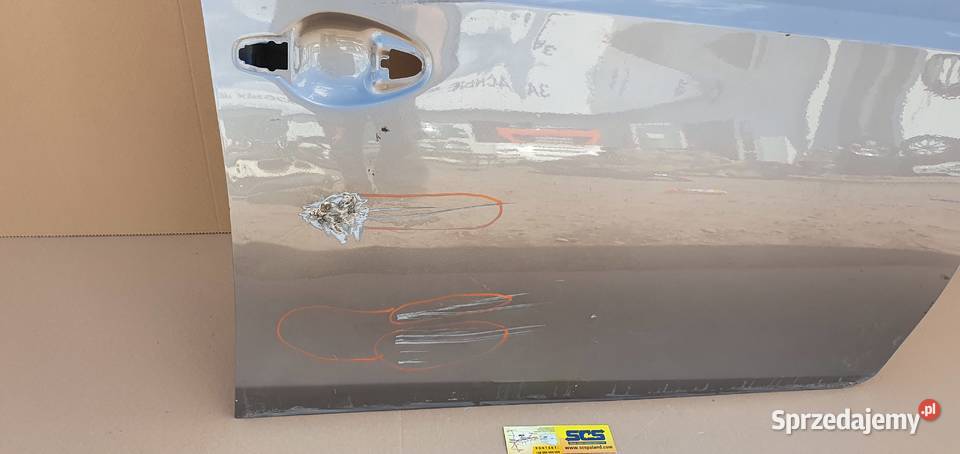 TOYOTA AURIS II DRZWI PRAWY PRZÓD części blacharskie Bieleń