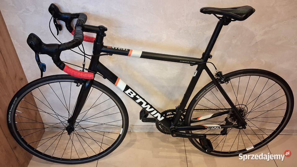 Duży rower szosowy Triban 500 stan koła 28 Zawiercie