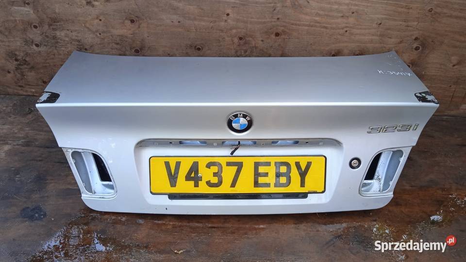BMW E46 SEDAN KLAPA TYŁ 3547 Zbierkowo